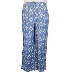 Chico's Women's Pants Size 1.5 (M) Blue White Diamond Ikat Print Wide Leg